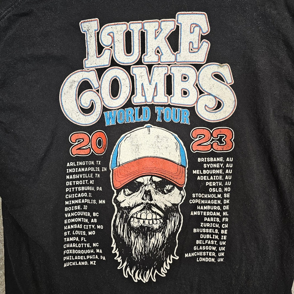 Luke Combs World Tour 2023 Black Graphic T-Shirt Men Large Bearded Skull Concert - Picture 6 of 7